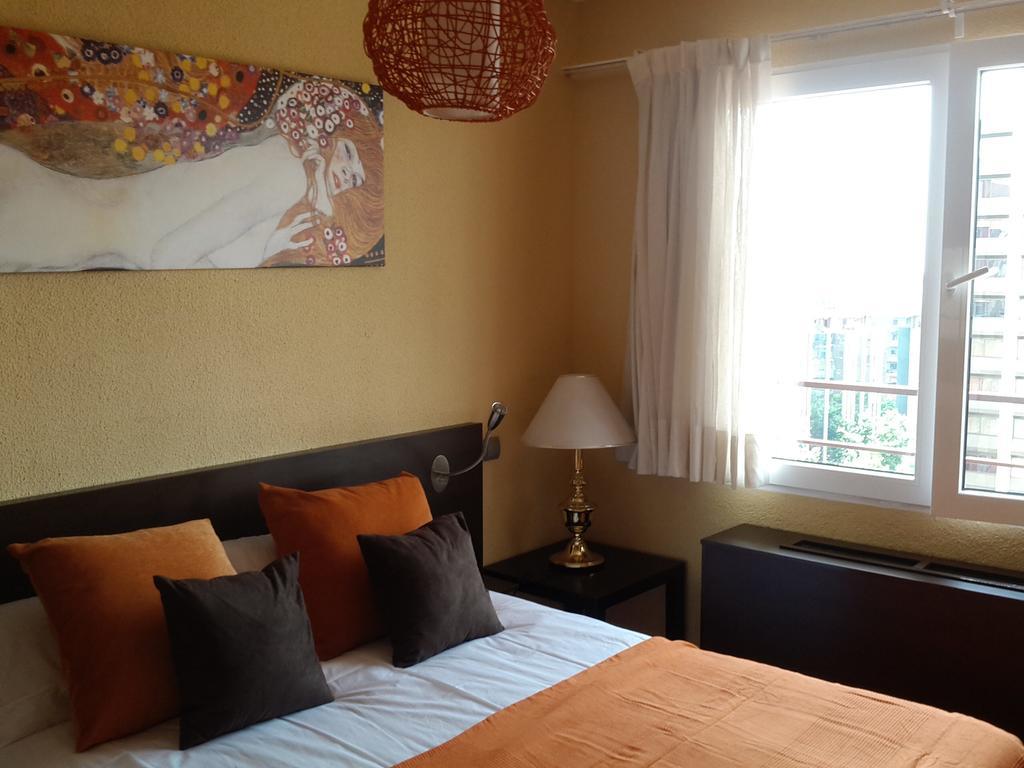 Apartamento Calle Mauricio Legendre Madrid Camera foto