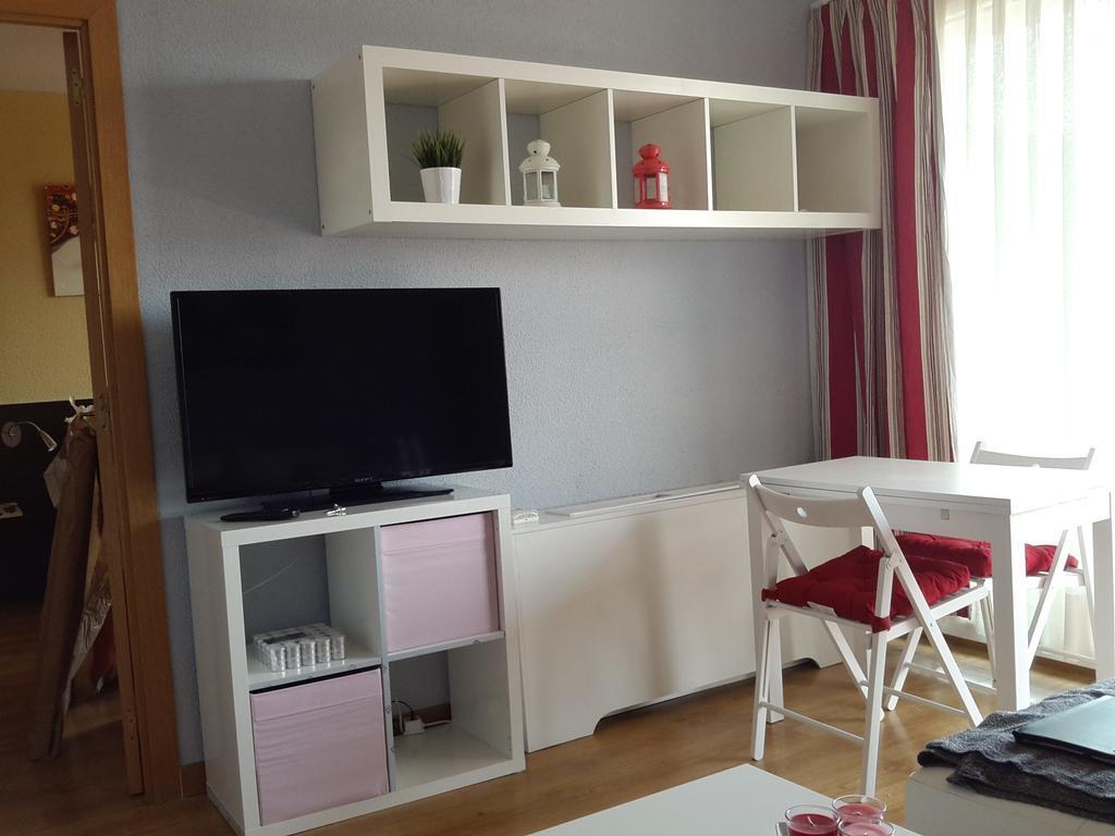 Apartamento Calle Mauricio Legendre Madrid Camera foto
